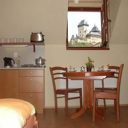 Penzion A Restaurace Vyhlídka Karlštejn