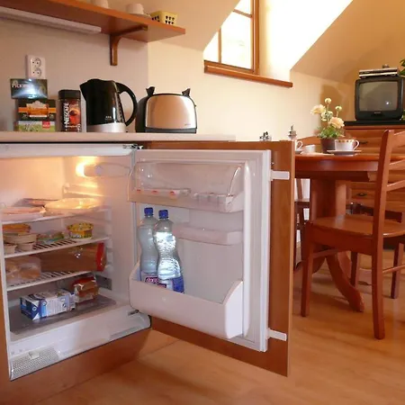 A Restaurace Vyhlídka Karlštejn